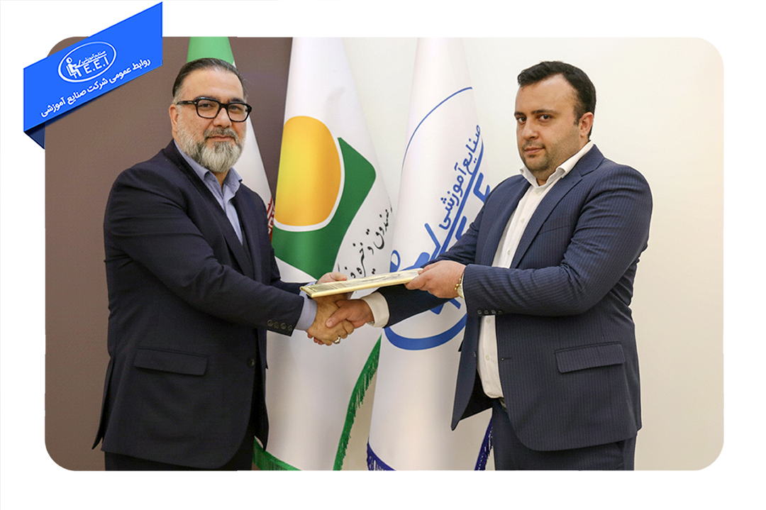 با حکم صادره، آقای دکتر محمد اسداللهی به‌عنوان عضو هیئت‌مدیره شرکت صنایع آموزشی منصوب شدند. به گزارش روابط عمومی مراسم انتصاب و اعطای لوح، با حضور آقای دکتر مهدی حیدرپور، عضو محترم هیئت‌مدیره هلدینگ تدبیرگران اطلس، برگزار شد. در این نشست، دکتر حیدرپور ضمن ابلاغ حکم، لوح انتصاب را به آقای دکتر اسدالل ...